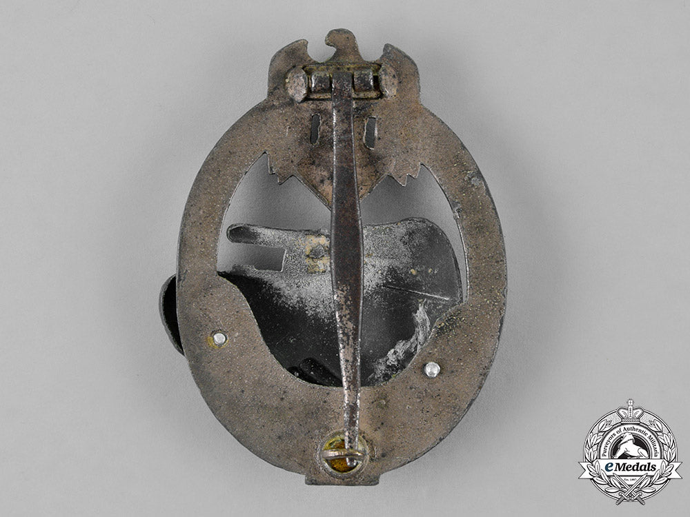 germany,_heer._a_special_grade_tank_badge_for25_panzer_engagments,_by_josef_feix&_söhne_m18_4692_1_1_1_1_1_1_1_1_1_1