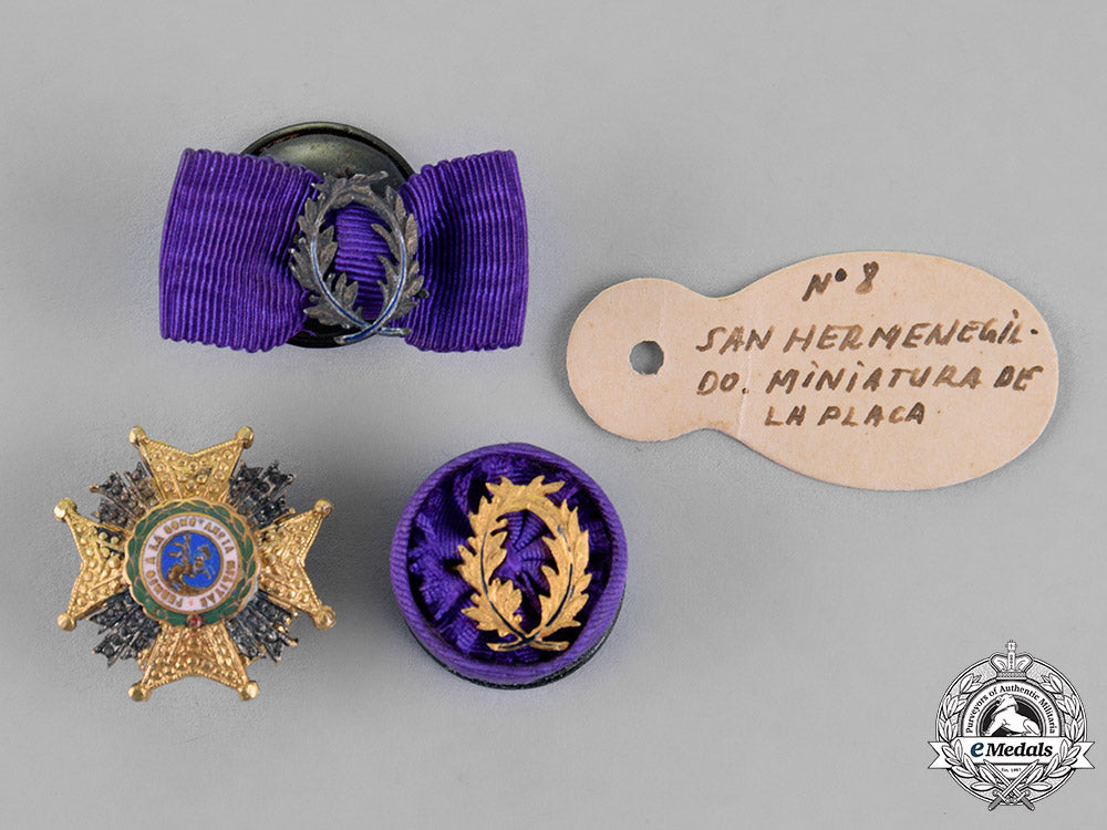 france,_republic._three_boutonniere_awards_m18_5211