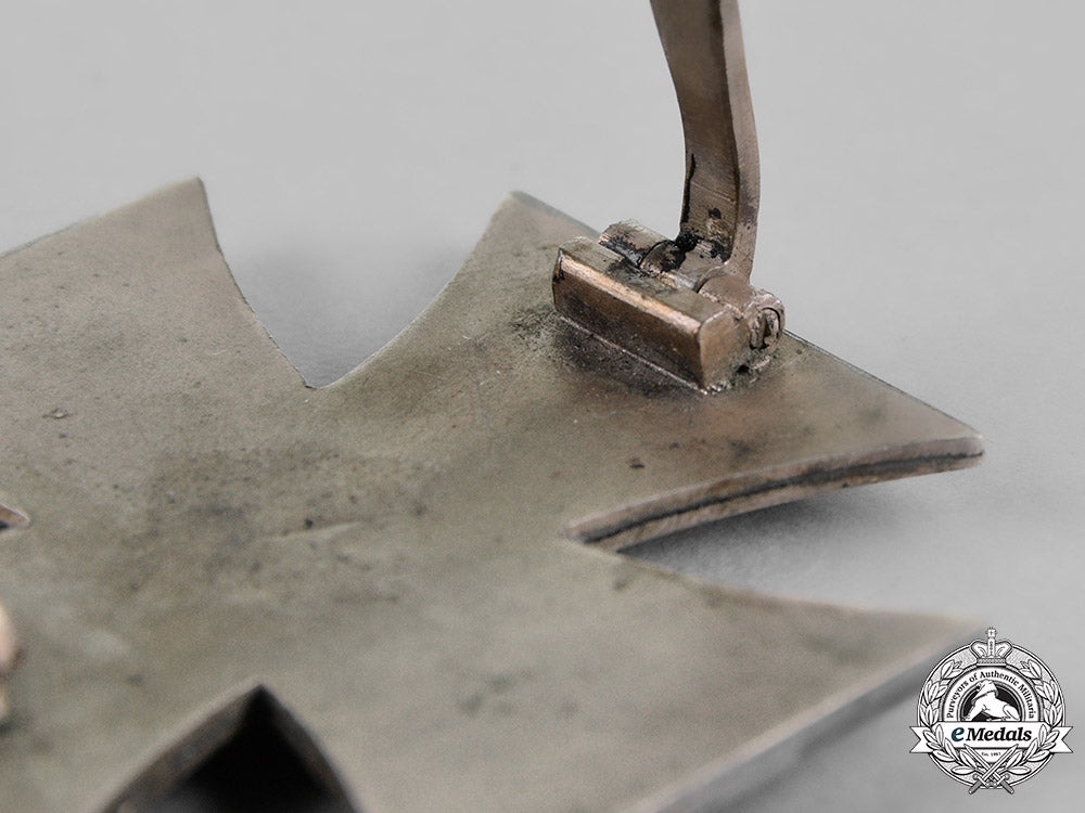 germany._an_iron_cross1939_first_class,1957_issue_m18_5432