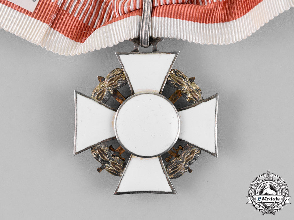 austria,_empire._a_military_merit_cross,_second_class,_with_war_decoration_and_swords,_by_r._marschall_m18_5842_1_1