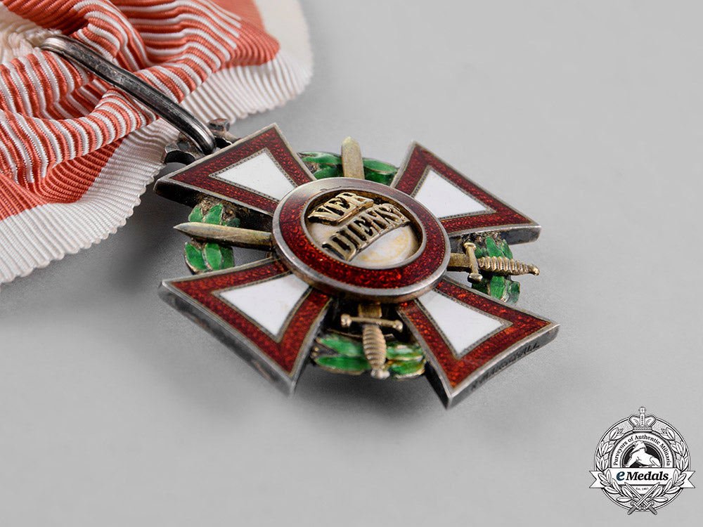 austria,_empire._a_military_merit_cross,_second_class,_with_war_decoration_and_swords,_by_r._marschall_m18_5843_1_1