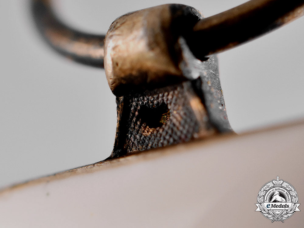 prussia,_state._a_red_eagle_order,_third_class,_french_made,_c.1880_m18_5931