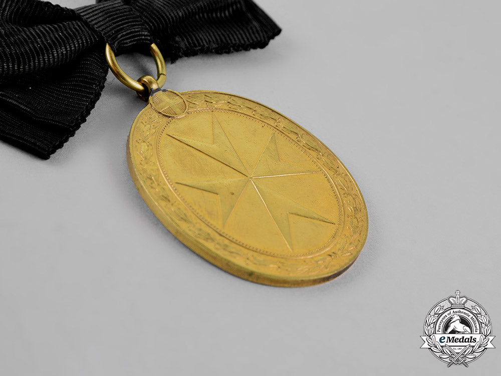 austria,_empire._an_order_of_the_knight’s_of_malta,_gold_merit_medal,_c.1914_m18_6014