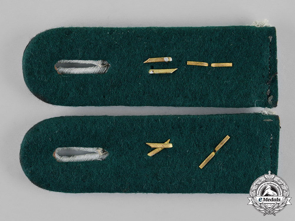 germany,_heer._a_set_of_administration_shoulder_boards_m18_6284