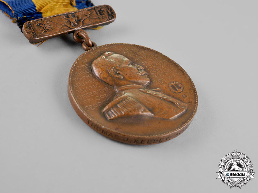 united_states._a_tiffany-_made_manila_bay_medal(_dewey_medal)_to_apprentice_i_class_kelley,_uss_olympia,_usn_m18_7481