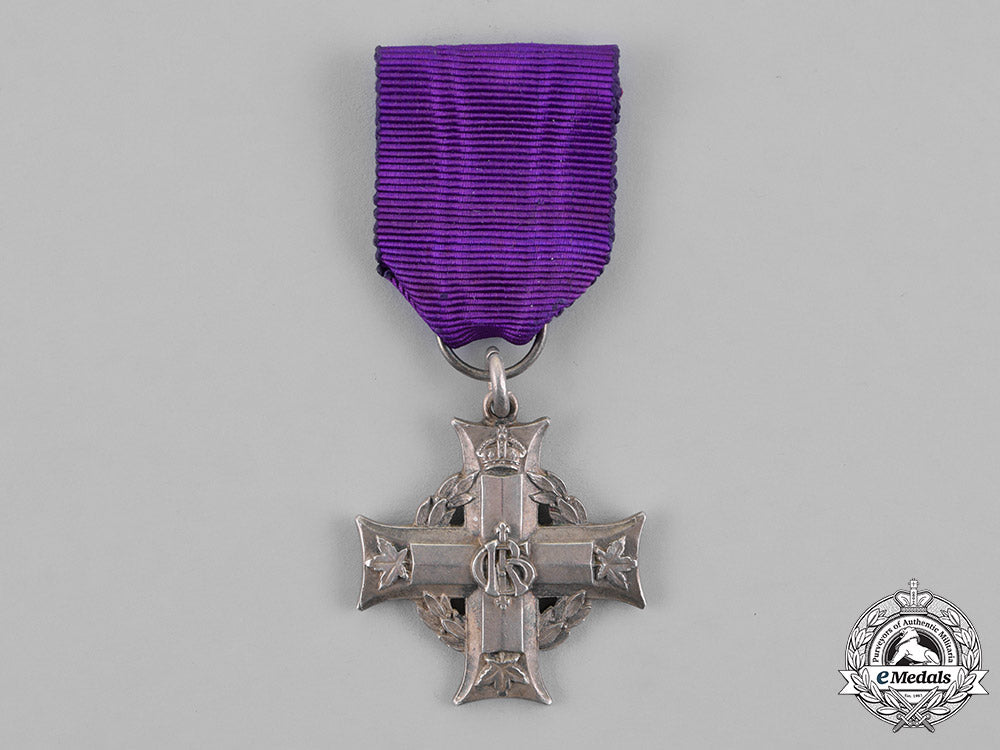 canada._a_memorial_cross,21_st_infantry_battalion,_killed_in_action_near_courcelette_m18_8207