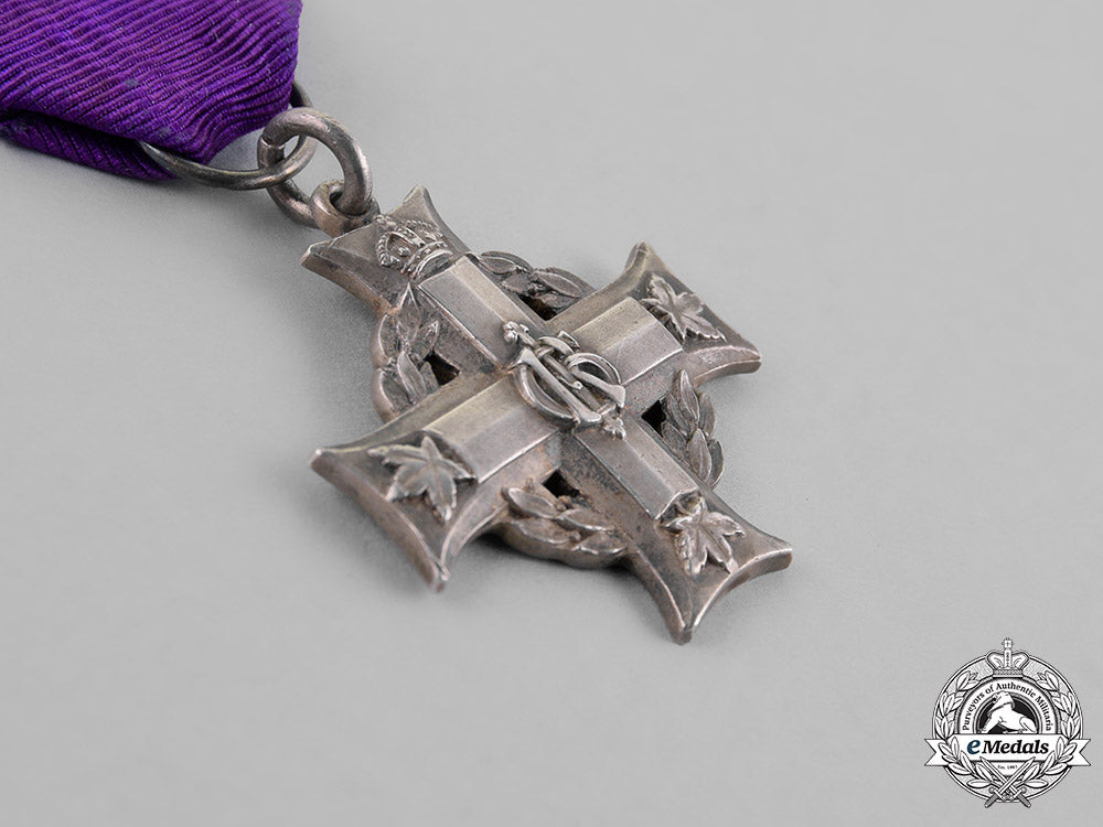 canada._a_memorial_cross,21_st_infantry_battalion,_killed_in_action_near_courcelette_m18_8210