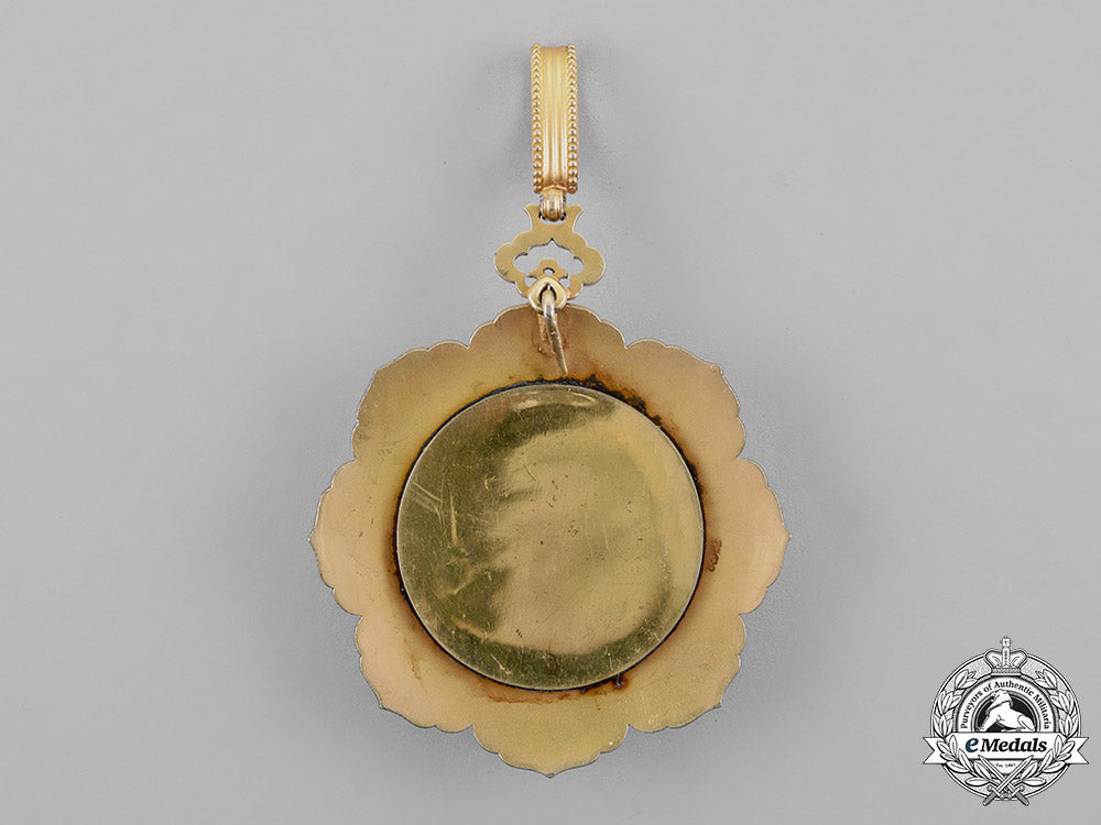 china,_qing_dynasty._a_double_dragon_order,2_nd_class,2_nd_grade,_by_f.rothe,_c.1890_m18_8358_2_1_1_1_1_1_1