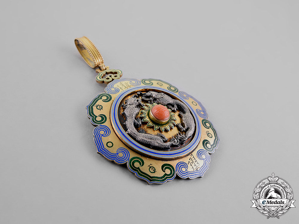 china,_qing_dynasty._a_double_dragon_order,2_nd_class,2_nd_grade,_by_f.rothe,_c.1890_m18_8359_2_1_1_1_1_1_1