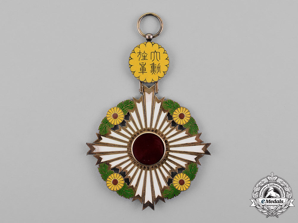 japan,_empire._a_supreme_order_of_the_chrysanthemum,_grand_cordon,_c.1900_m18_8523_1_1_1_1_1_1_1_1_1_1_1_1_1_2