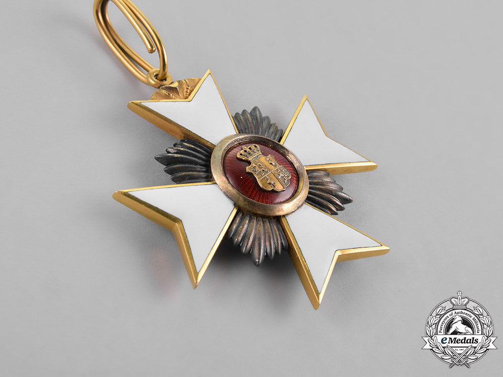 reuss,_county._a_princely_honour_cross_in_gold,_first_class,_c.1910_m18_8928