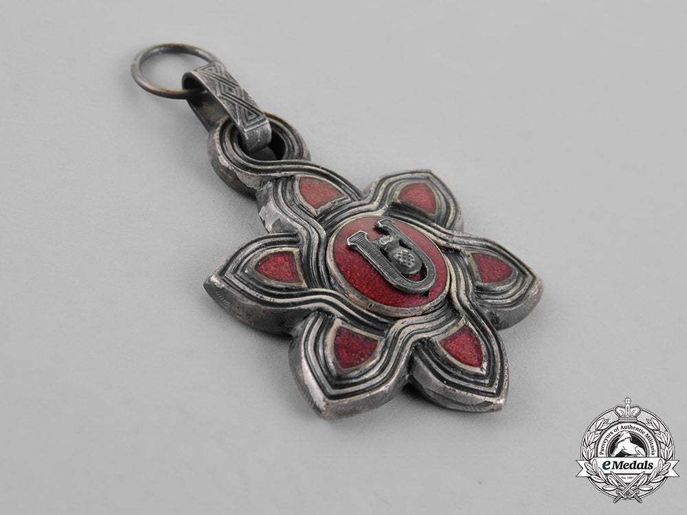 croatia,_independent_state._an_order_of_merit,_third_class_badge,_c.1942_m18_9191_1_1_1_1_1_1_1_1