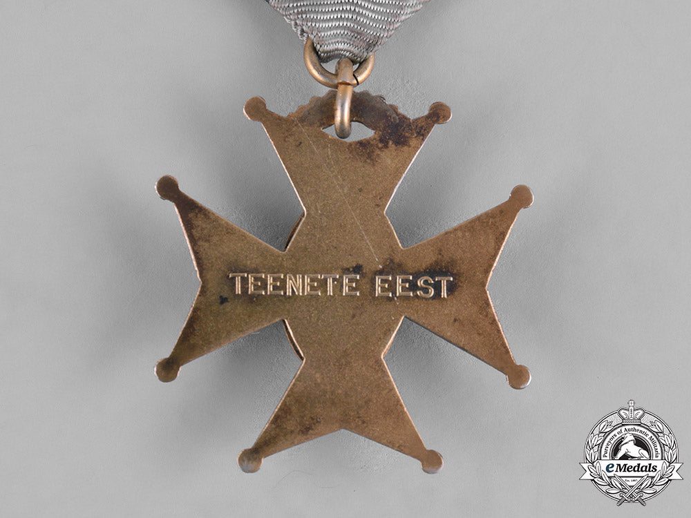 estonia,_republic._an_order_for_diligence_of_the_fire_service,_ii_class,_by_roman_tavast_m19_0256