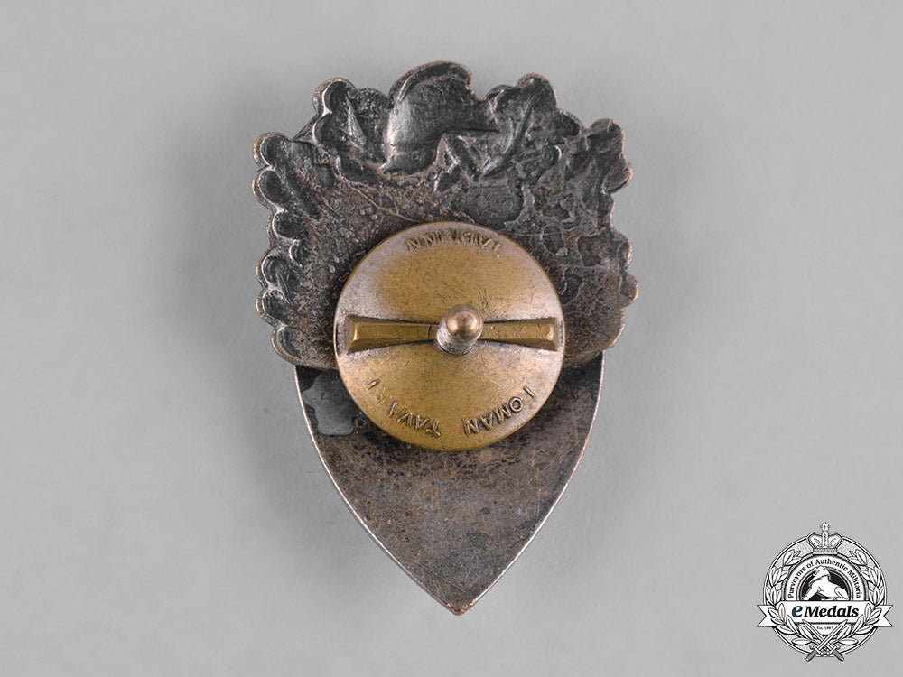 estonia,_republic._a75_th_anniversary_estonian_fire_service_badge,_by_roman_tavast,_c.1943_m19_0284