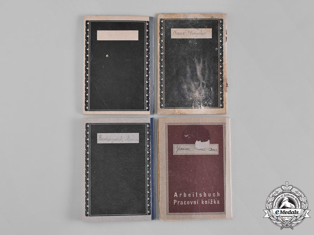germany,_third_reich._a_lot_of_four_polish_general_government_labour_books_m19_0354