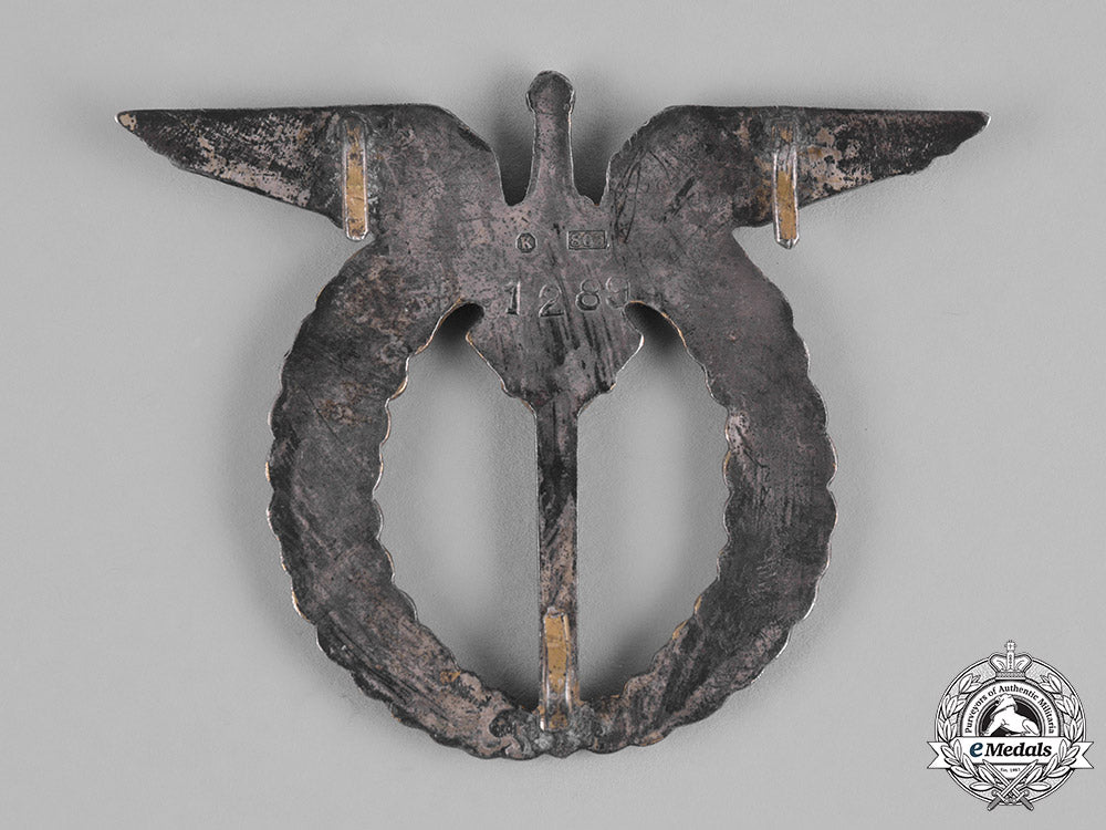 czechoslovakia,_republic._an_air_force_air_observer_badge_in_silver_m19_0512