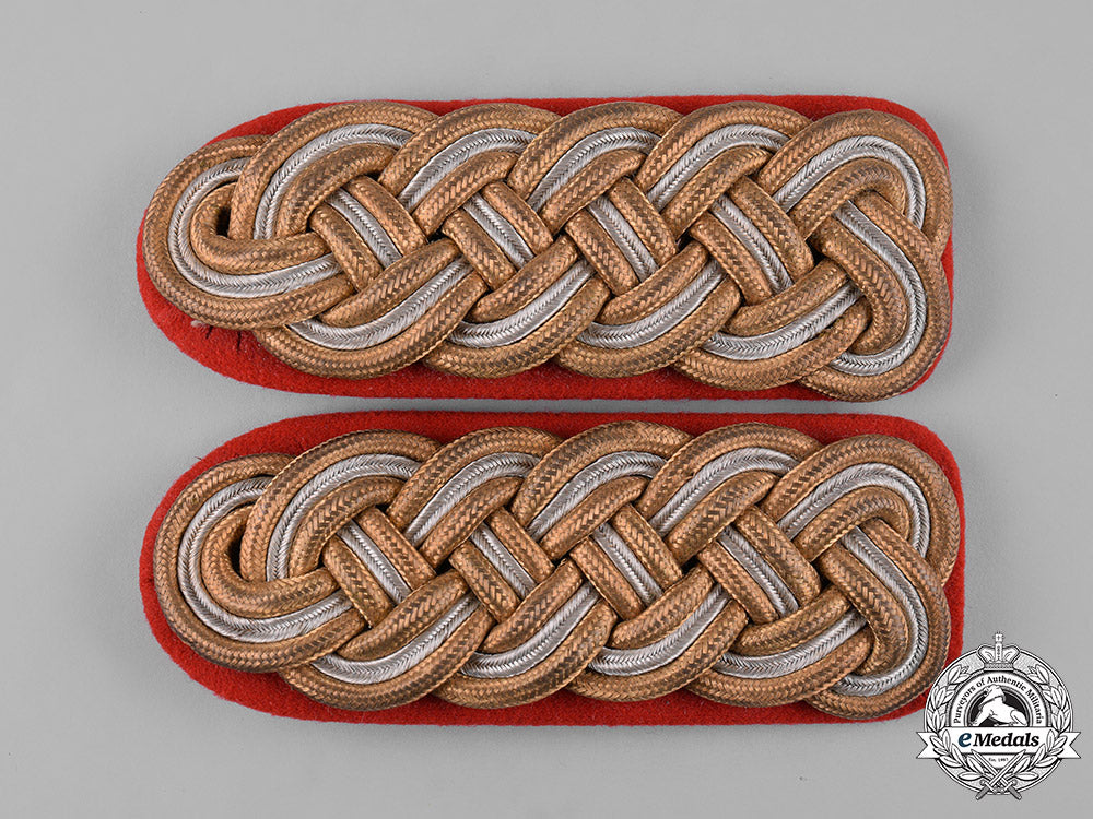 germany,_heer._a_set_of_generalmajor_shoulder_boards_m19_10103_1