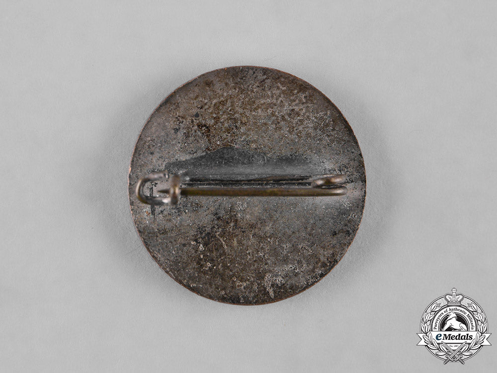 germany,_der_stahlhelm._a_women’s_badge_m19_10179