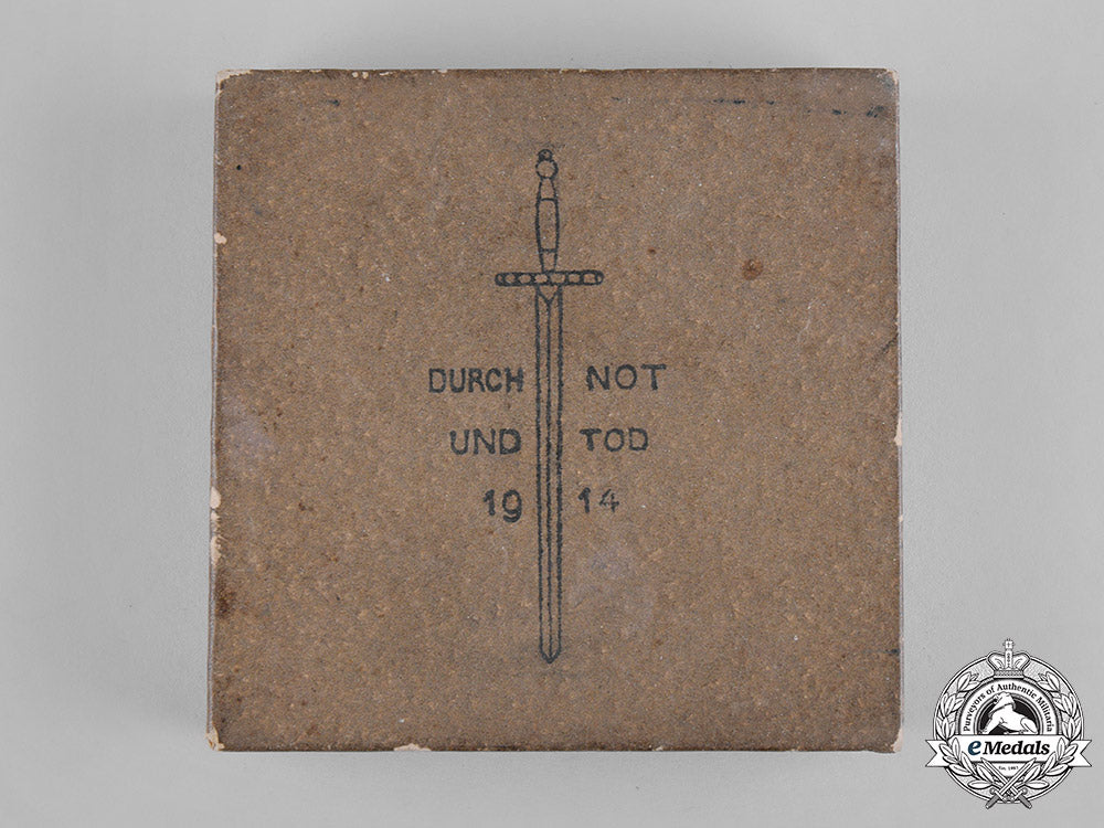 germany,_imperial._a_durch_not_und_tod_patriotic_badge,_by_h._steenaerts,_with_case_m19_1033