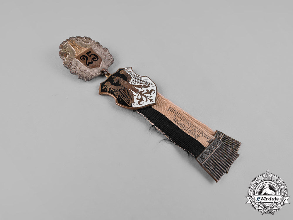 germany,_imperial._a_pair_of_veterans_association_badges_m19_10634