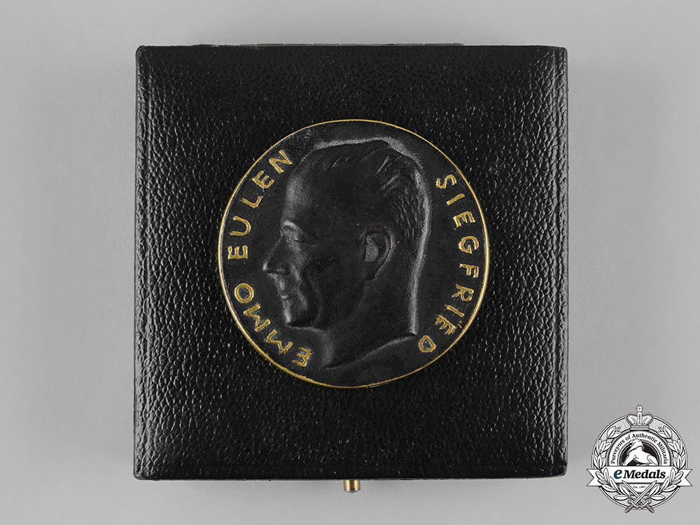 germany,_vdk._a_war_graves_commission(_vdk)_medal_with_case_m19_10946