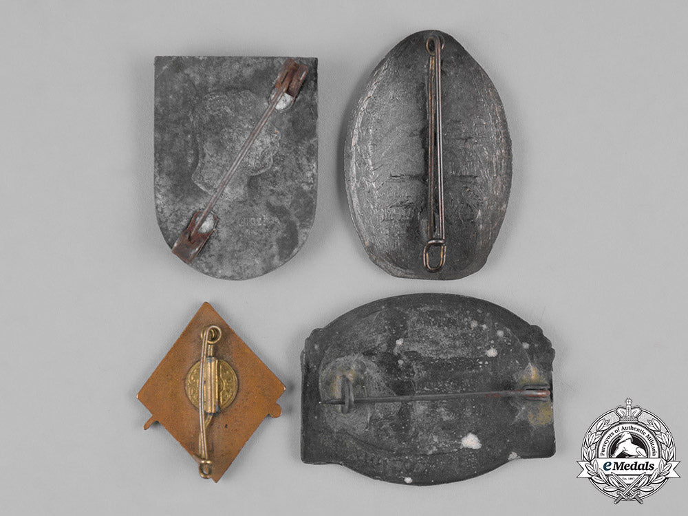 austria,_imperial._a_lot_of_four_first_war_austro-_hungarian_insignia_m19_10965_1_1_1_1