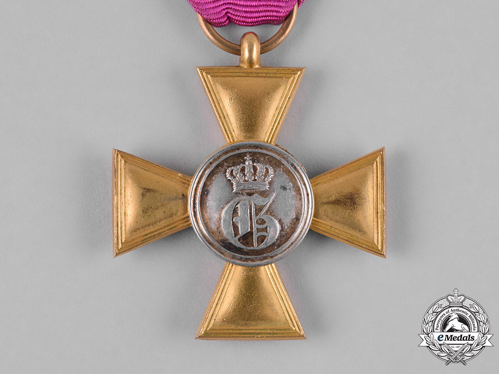 mecklenburg-_strelitz,_duchy._a_military_merit_cross_for12_years_of_service,_c.1860_m19_11248