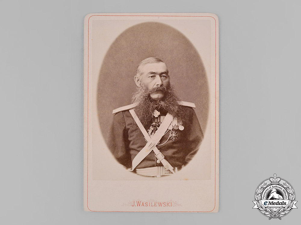 russia,_imperial._a_studio_photo_of_an_imperial_army_officer_m19_11510