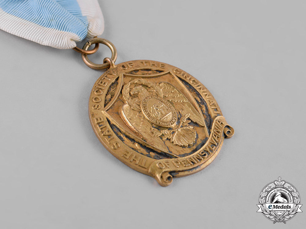 united_states._a_state_society_of_the_cincinnati_of_pennsylvania_membership_badge,_by_bailey,_banks&_biddle_m19_11849