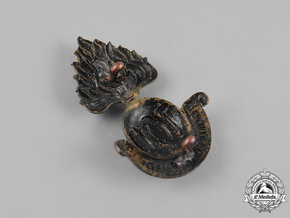 canada,_cef._a100_th_infantry_battalion"_winnipeg_grenadiers"_cap_badge,_c.1915_m19_11996