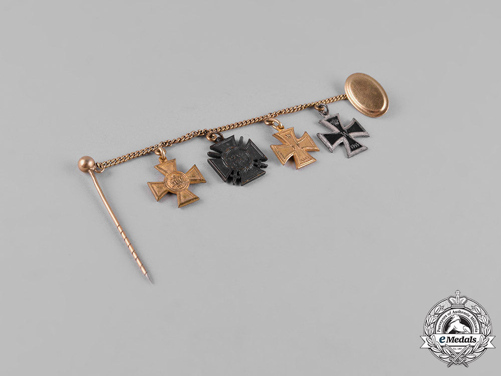 germany,_imperial._a_pair_of_miniature_medal_chains_m19_12231