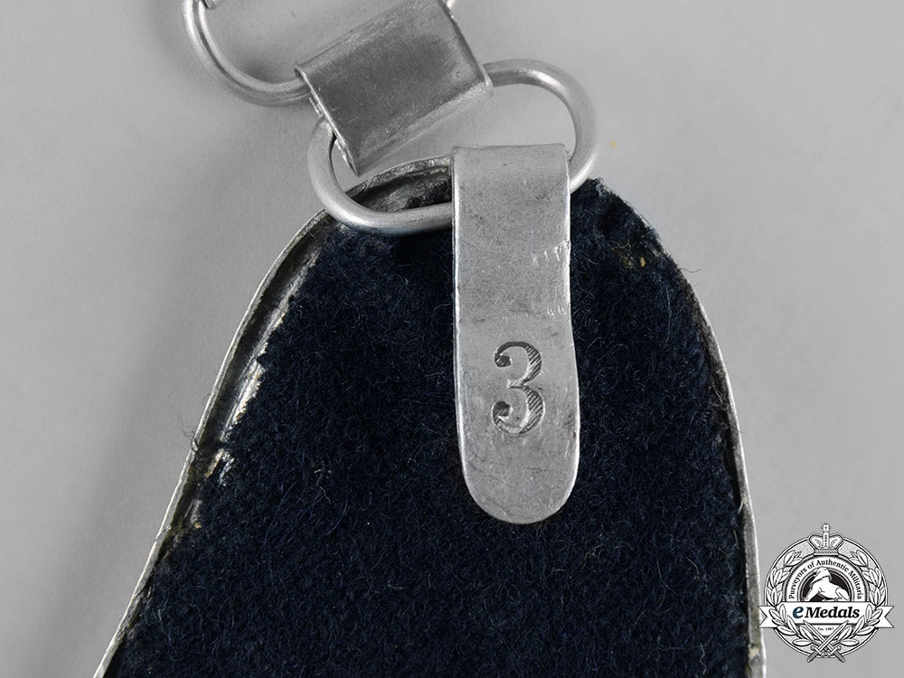 germany,_third_reich._a_third_reich_veteran_standard_bearer’s_gorget_m19_12245_1_1