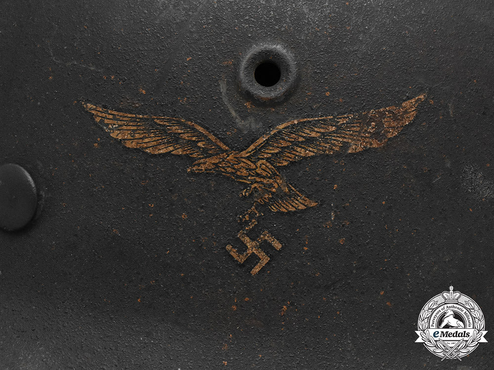 germany,_luftwaffe._a_single-_decal_luftwaffe_m42_steel_helmet_by_emaillierwerk_fulda_m19_13008_1