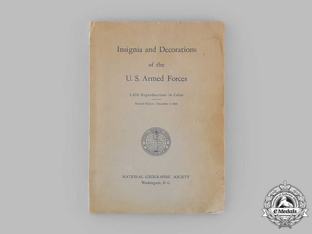 united_states._insignia_and_decorations_of_the_u.s._armed_forces,_by_the_national_geographic_society,_c.1944_m19_13033