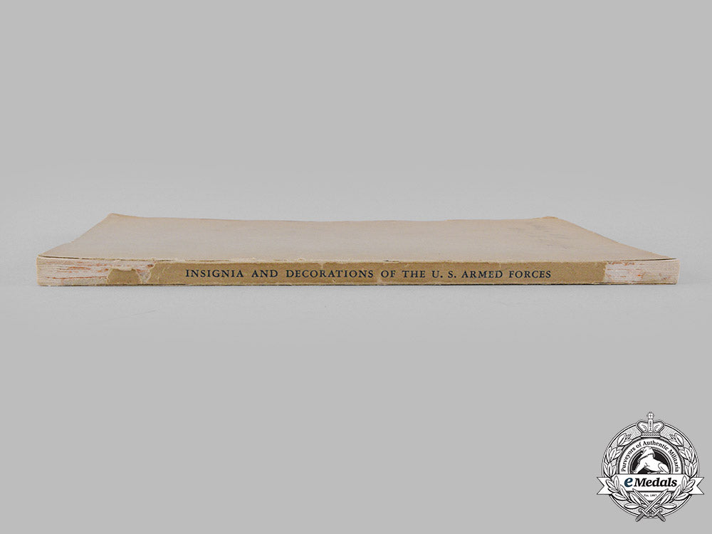 united_states._insignia_and_decorations_of_the_u.s._armed_forces,_by_the_national_geographic_society,_c.1944_m19_13037
