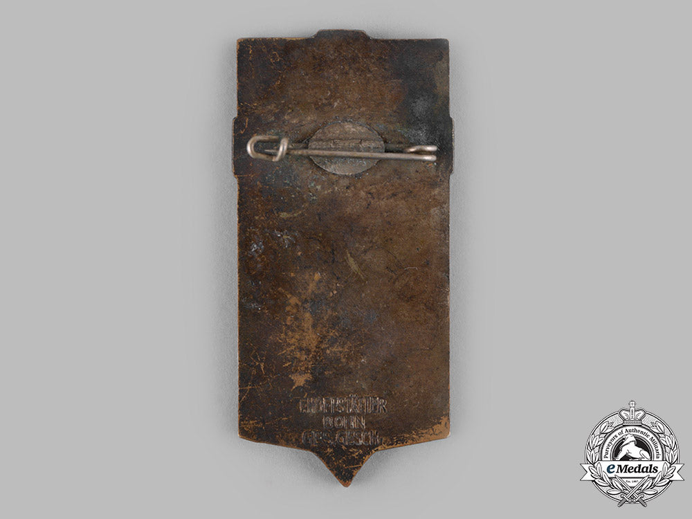 germany,_nsdap._a1932_national_socialist_day_of_the_youth_badge_spectator_badge_by_ferdinand_hoffstätter_m19_13180