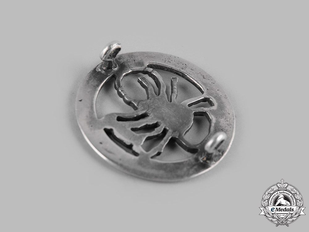 united_kingdom._a_long_range_desert_group_cap_badge,_private_made_m19_13445