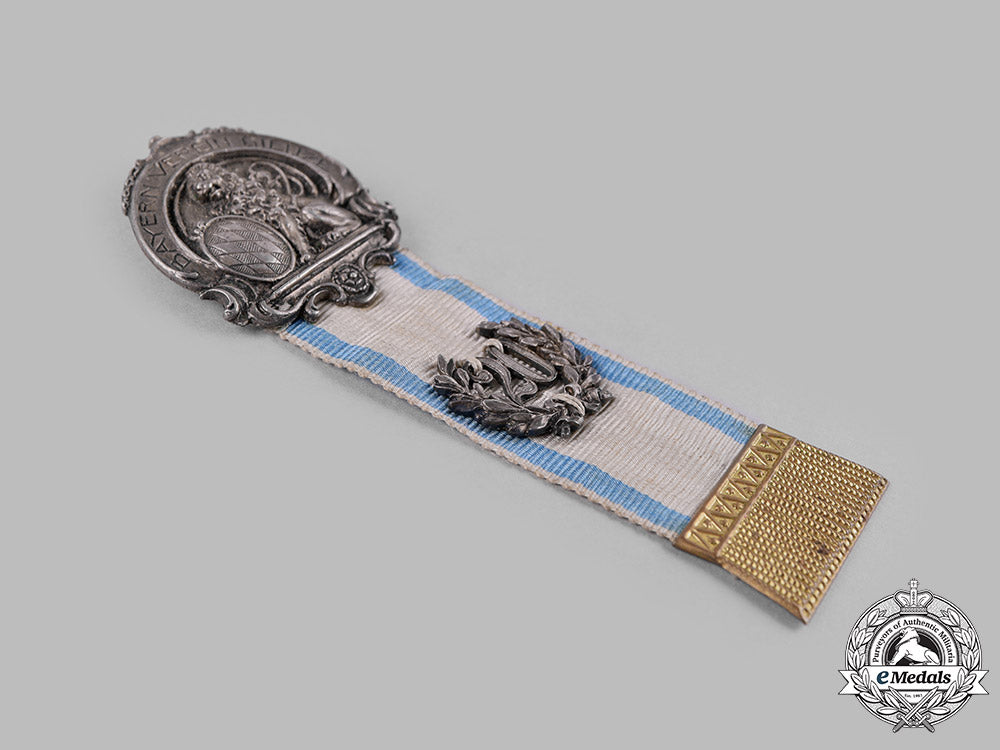 germany,_weimar_republic._a_bavarian_veterans_association20_year_membership_badge_m19_13498