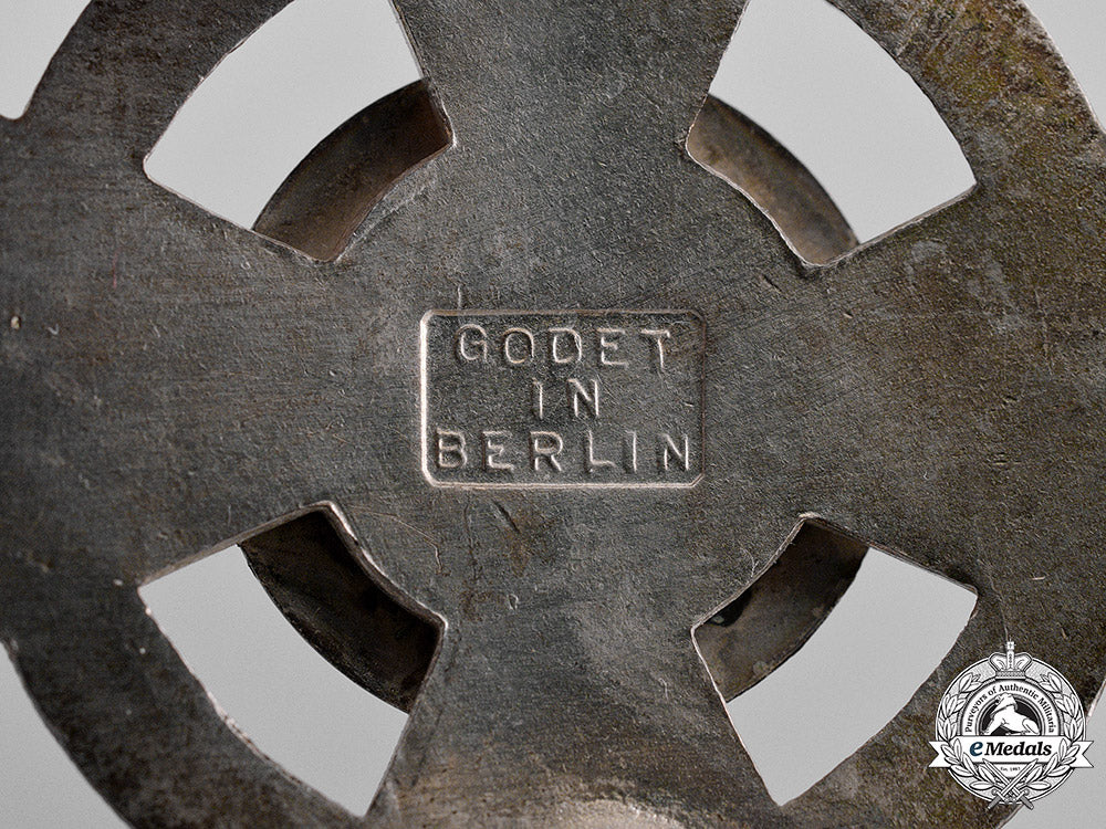 germany,_weimar_republic._a_prussian_red_cross25-_year_honour_badge_by_godet_m19_14260