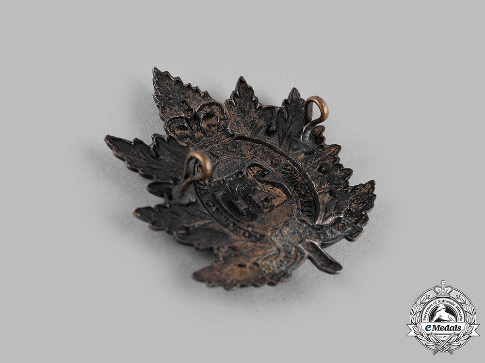 canada,_cef._a255_th_infantry_battalion"_queen's_own_rifles"_cap_badge_m19_14296