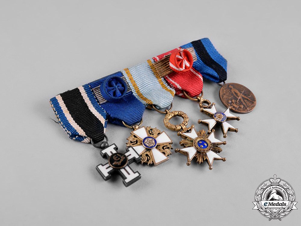 estonia,_republic._a_miniature_medal_bar_m19_1452