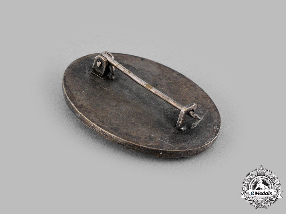 germany,_wehrmacht._a_wound_badge,_silver_grade_m19_15503