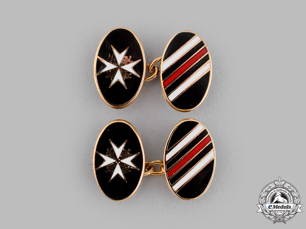 united_kingdom._an_order_of_st._john_cufflinks_pair_m19_15650