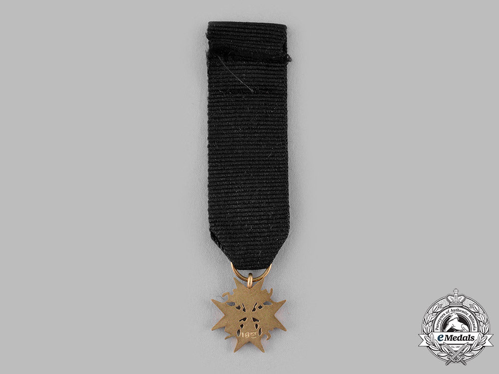 united_kingdom._an_order_of_st._john,_miniature_in_gold_m19_15655