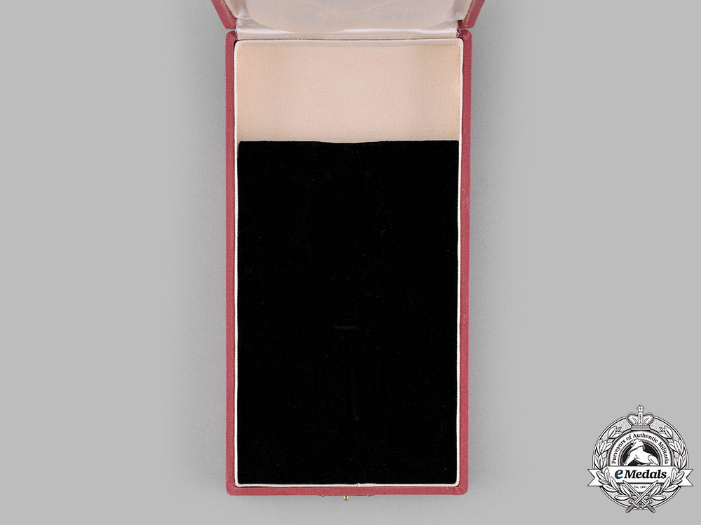 greece,_kingdom._a_royal_order_of_george_i,_ii_class_grand_officer_case_m19_15701
