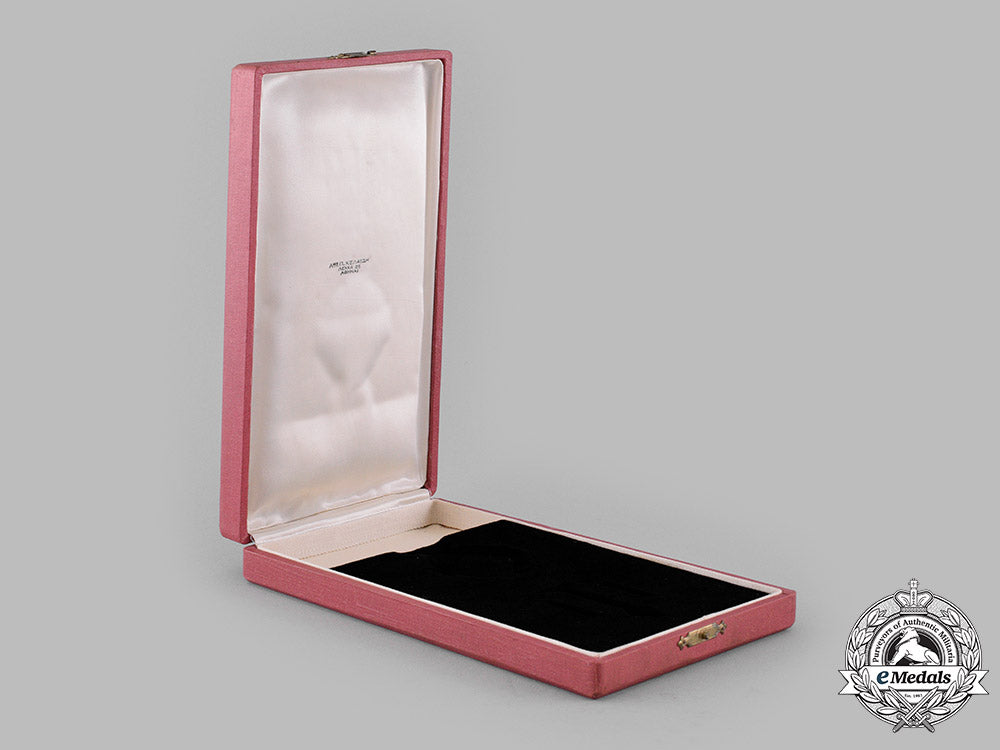 greece,_kingdom._a_royal_order_of_george_i,_ii_class_grand_officer_case_m19_15703