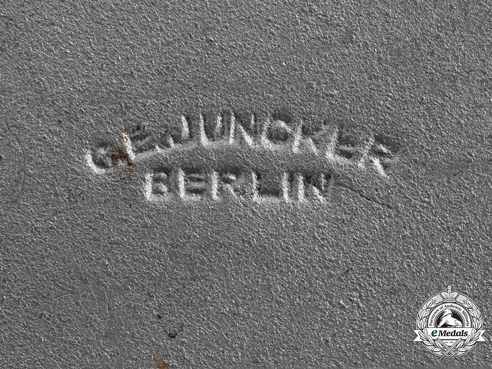 germany,_imperial._a_patriotic_assistance_membership_badge,_by_c.e._juncker_m19_16182