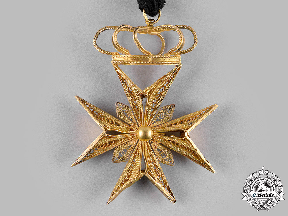 united_kingdom._a_gold_filigree_maltese_cross,_c.1900_m19_16375