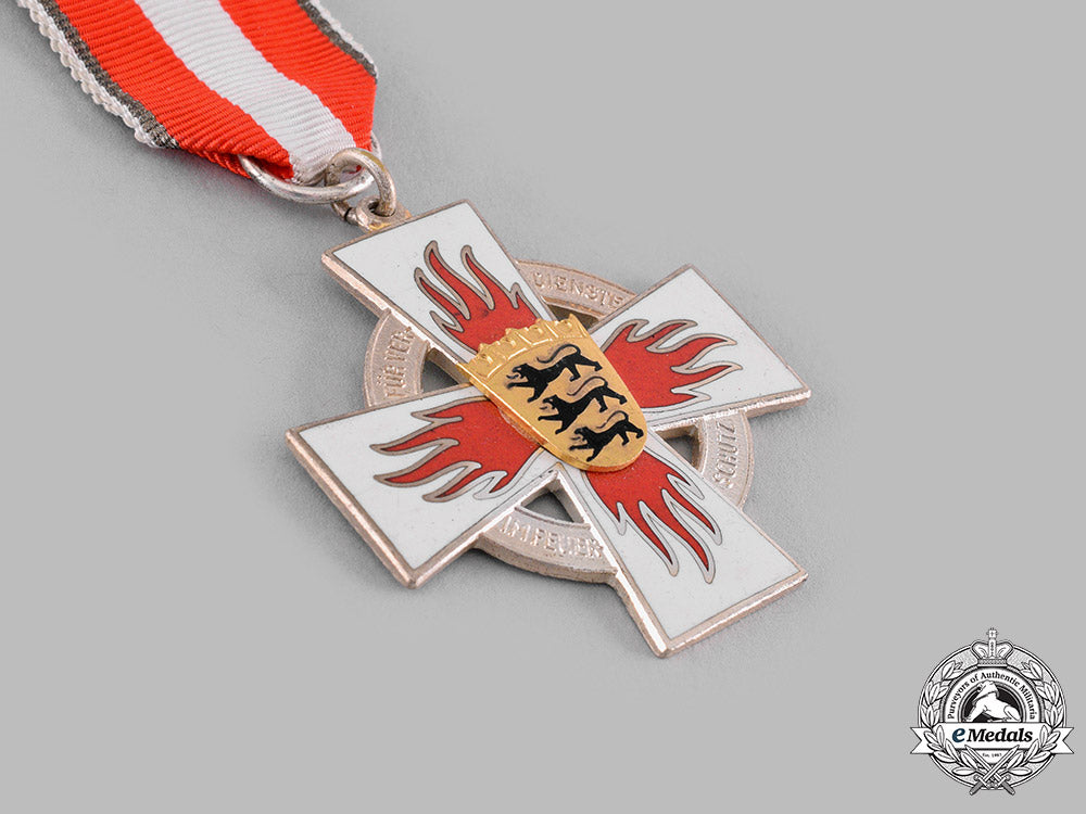 germany,_federal_republic._a_baden-_württemberg_state_fire_brigade_long_service_badge_m19_16880