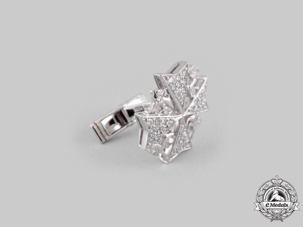united_kingdom._a_spink-_made_order_of_st._john_cufflinks_in_gold&_diamonds_m19_16998_1_1